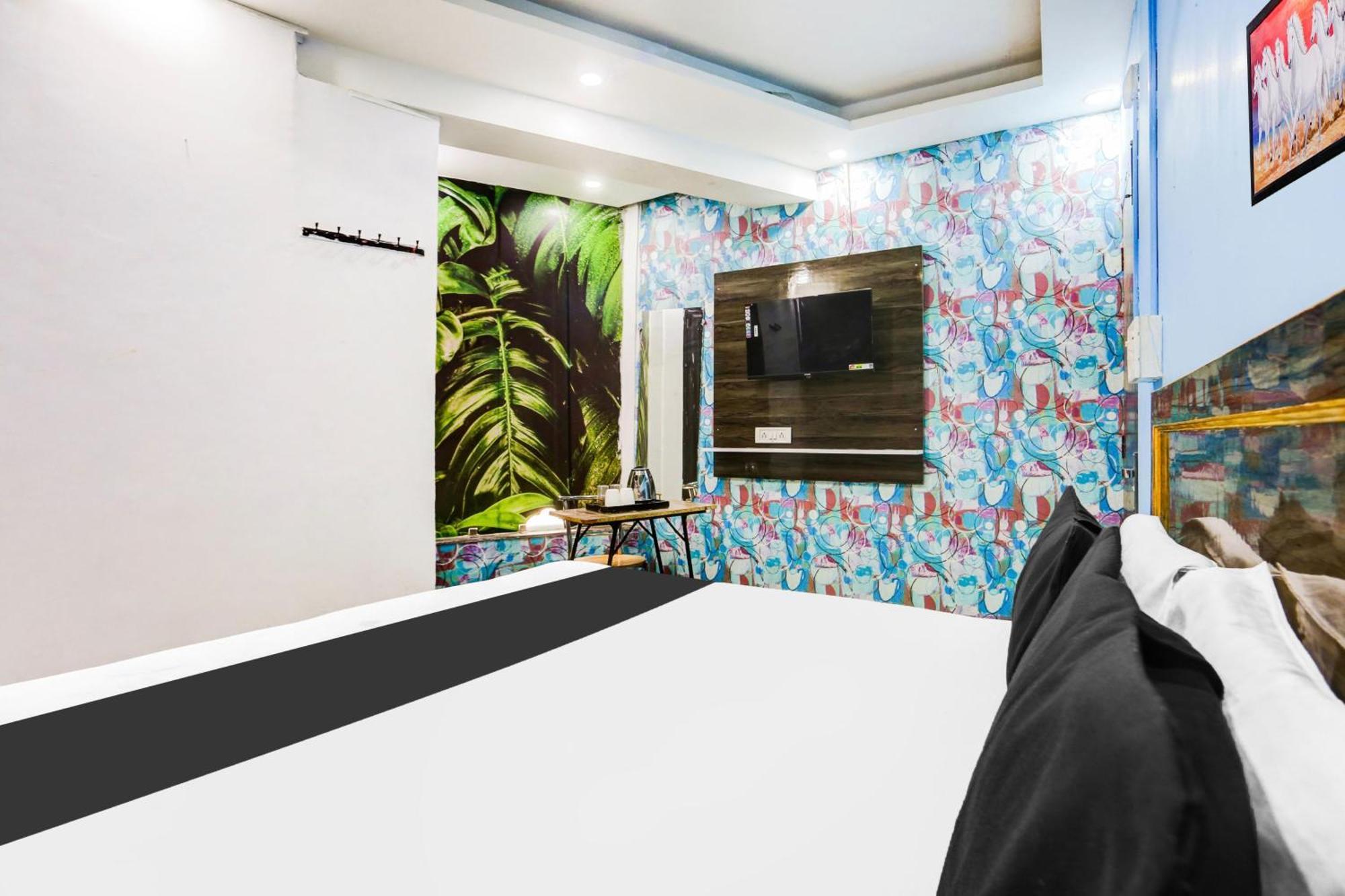 Hotel Rk Plaza Ню Делхи Екстериор снимка